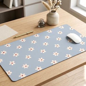 Söt musmatta med vintagemotiv och blommönster - Elegant prästkrage - Estetiskt accessoar
