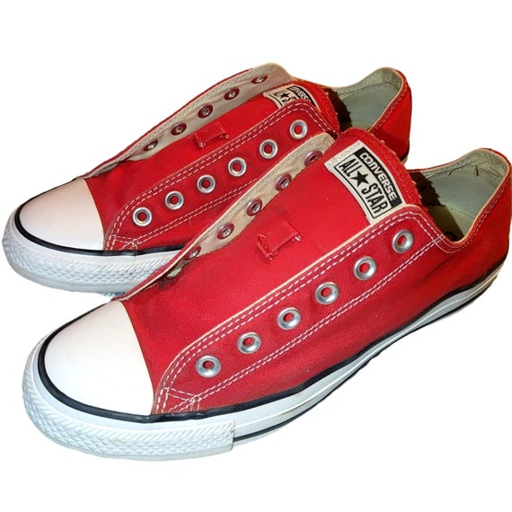 red unisex converse