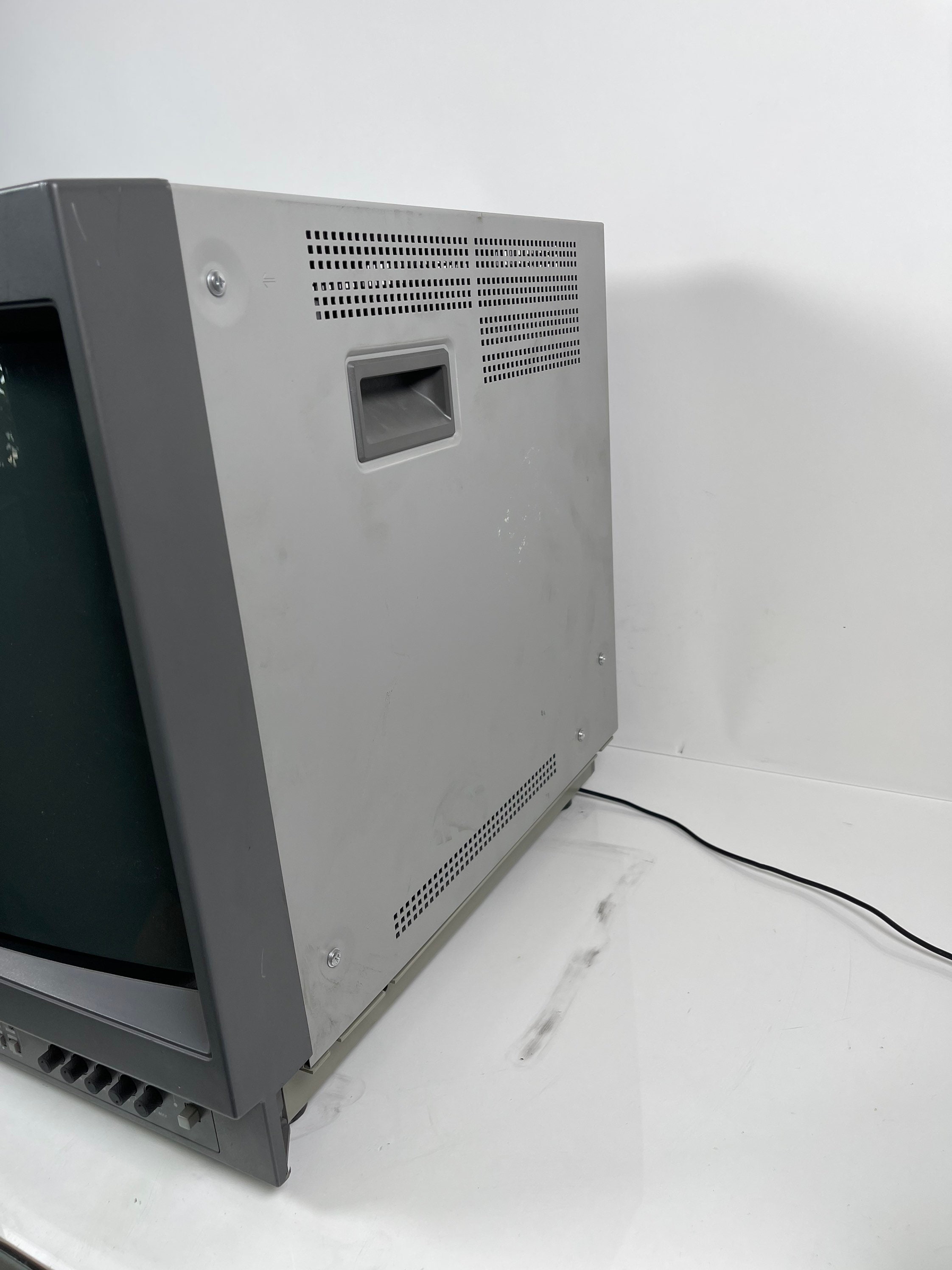 Sony 20 PVM-20L2 CRT Monitor RGB Retro Gaming - Etsy