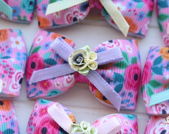 Fiocchi floreali per capelli per cani, accessori per animali domestici Pizquittos, elastici per la toelettatura