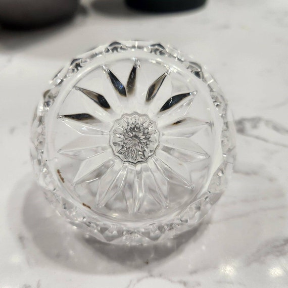 Ring and Jewelry Glass Dish / Trinket Dish / Vint… - image 3