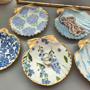 Scallop Shell Ring Dish, Jewelry tray, Coastal Bachelorette Favors, Beach Themed Gift, Nautical Ring Bowl, Coastal Grandmother Trinket Dish