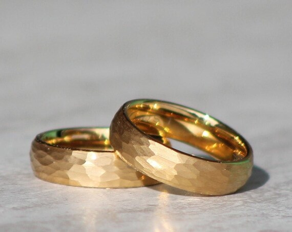 Gold Wedding Bands - Couples Sets