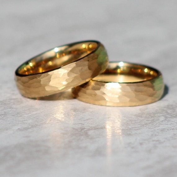 Wedding Rings, Couples Ring Set, His & Hers Gold Bands, 18k Gold Hammered Ring, 6mm or 8mm Widths, Engagement, Anniversary, Marriage, Love!!