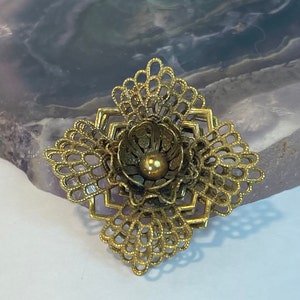Art DECO Filigree Flower Brooch, Antique Jewelry image 1