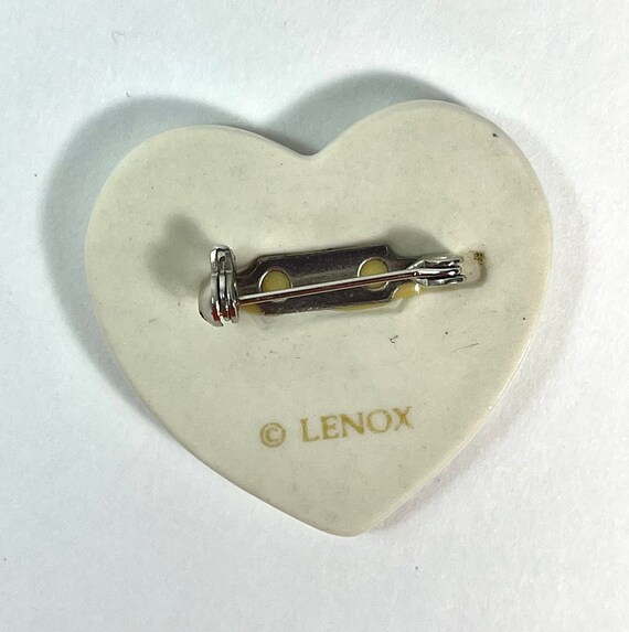 LENOX Dove and Heart Porcelain Brooch 24K Gold Ac… - image 6