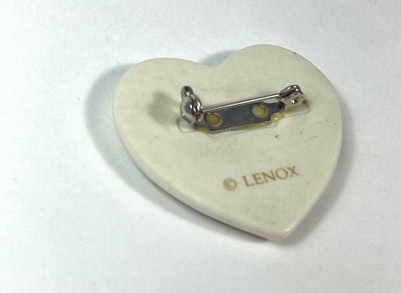 LENOX Dove and Heart Porcelain Brooch 24K Gold Ac… - image 8