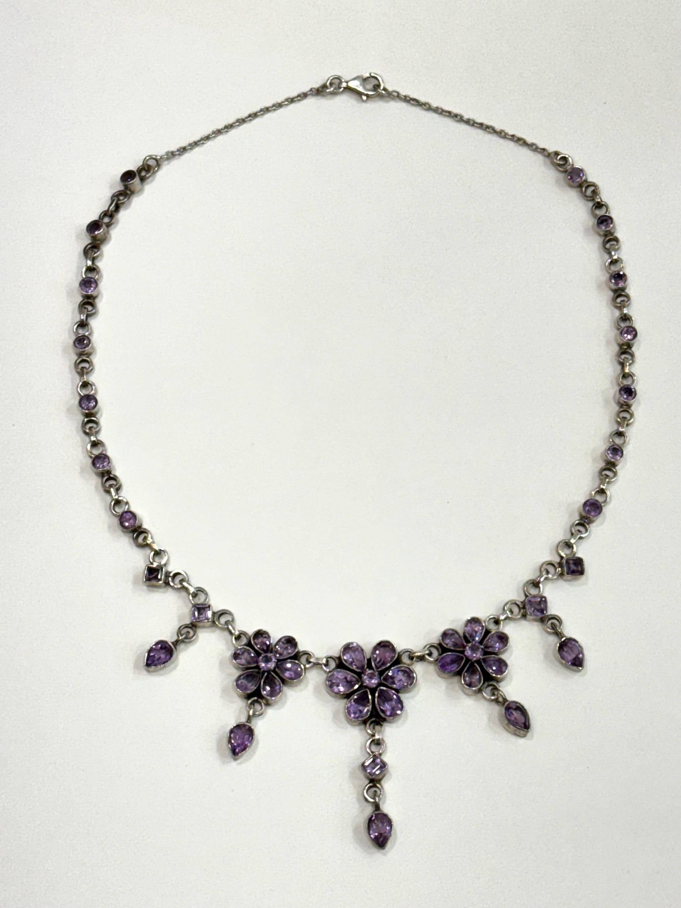アールヌーボー アメジスト フローラル ネックレス：スターリング