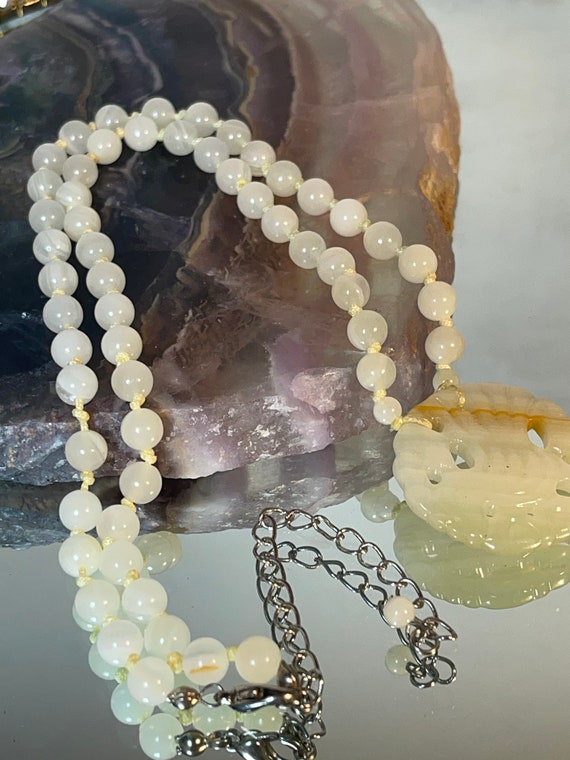 Pale TRANSLUCENT Jade Bead Necklace, Antique Estat