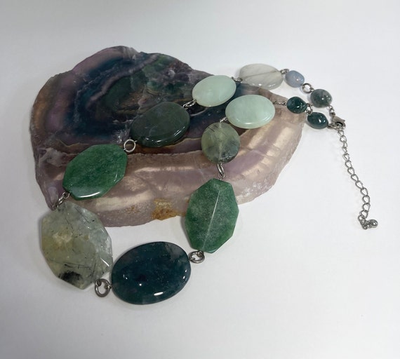 Large Faceted Green Multiple Stone Necklace, Vint… - image 6