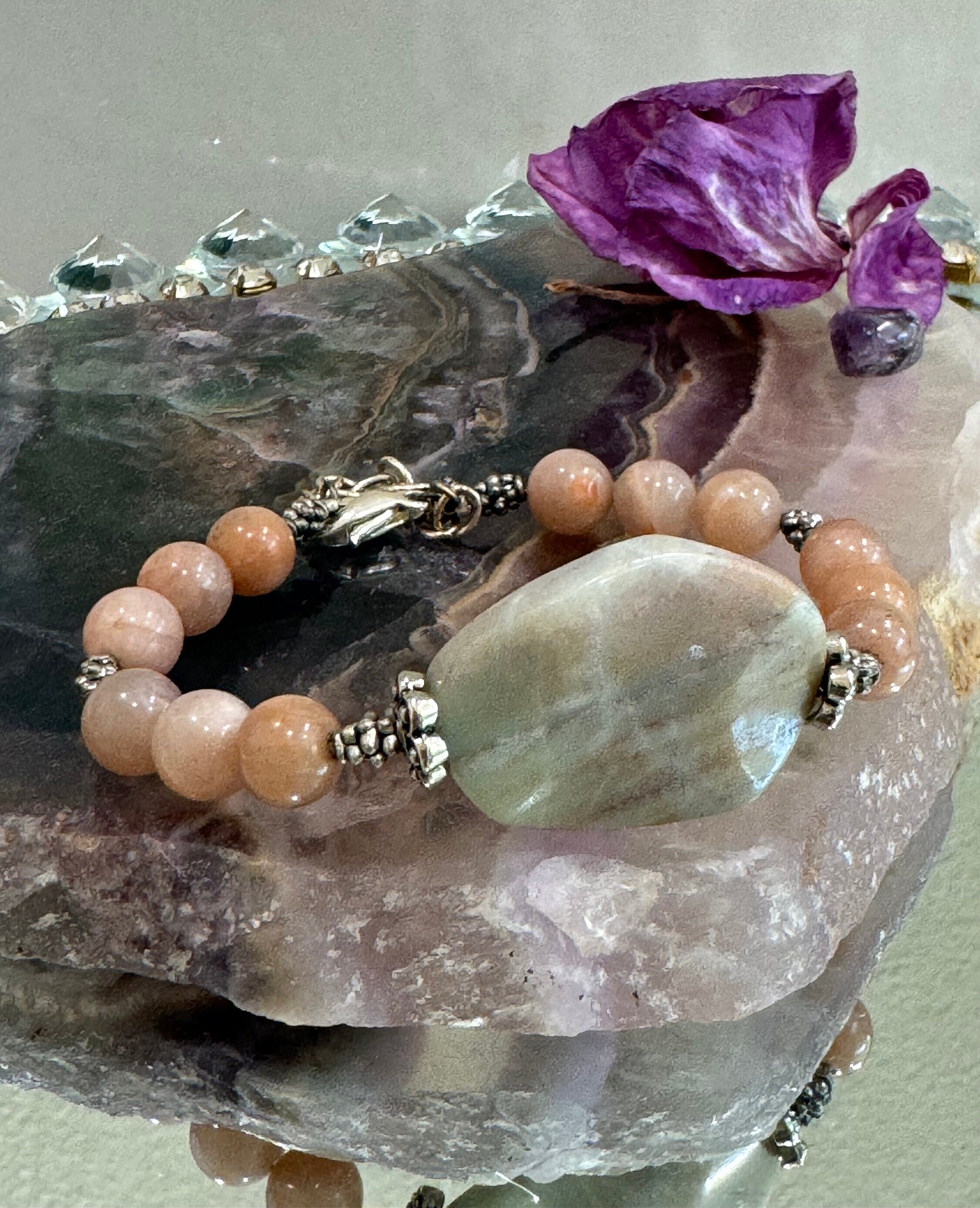 Bracciale 7 Chakra In Pietre Naturali Calcedonio Lilla – Regolabile, Per Meditazione, Regalo Uomo/Donna