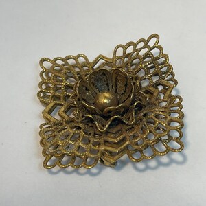 Art DECO Filigree Flower Brooch, Antique Jewelry image 4