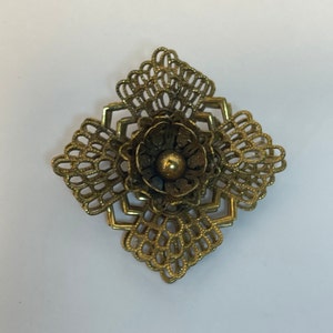 Art DECO Filigree Flower Brooch, Antique Jewelry image 9