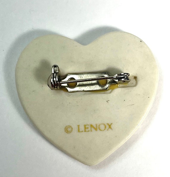 LENOX Dove and Heart Porcelain Brooch 24K Gold Ac… - image 5