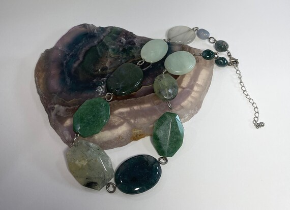 Large Faceted Green Multiple Stone Necklace, Vint… - image 8