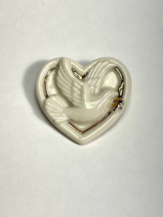 LENOX Dove and Heart Porcelain Brooch 24K Gold Ac… - image 9