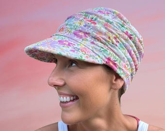 Vollständige Abdeckung, Chemo-Kopfbedeckung, weicher, leichter und ultra bequemer Stoff mit Rüschen für einen entspannten Look, Blumendruck