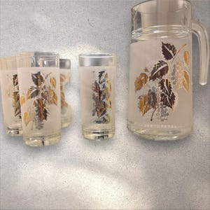 Mid-Century Golden Foliage by Libbey Pitcher Set: Gold Leaf MCM Drinkware