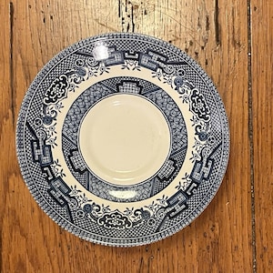 Churchill England Blue Willow 5.5&quot; Ceramic Saucer Plates Set of 6
