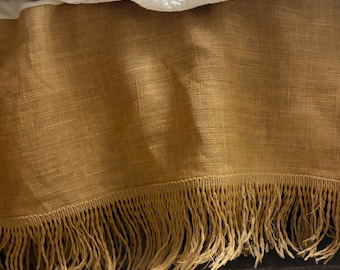 Ballard Designs Queen Burlap Bed Skirt Fringe Farmhouse Neutral Bedding