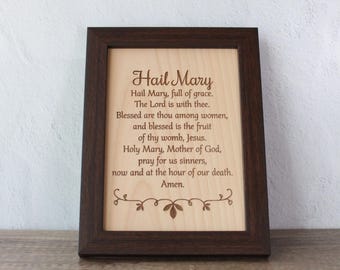 Letrero de madera con oración del Ave María grabada – 5x7 madera de aliso – Decoración católica para el hogar – Regalo religioso, arte mural con oración grabada a láser