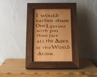 Art mural en bois Le Seigneur des anneaux, décoration d'intérieur, cadeau de mariage, cadeau d'anniversaire, cadeau de la Saint-Valentin, style médiéval, citation d'Arwen et d'Aragorn