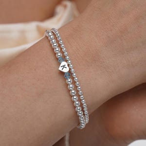 925 sterlingsilver med hjärtformade initialer och Swarovski-födelsestensarmband, stretcharmband i sterlingsilver, initialarmband, födelsestensarmband
