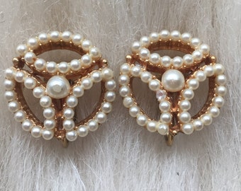 Vintage Faux Pearl Clip On Non Pierced Earrings Gold Tone Metal Wedding Bridal Statement Jewelry