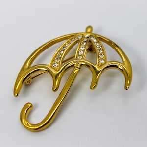 Vintage Brooch Gold Tone Metal Clear Rhinestones Pin Umbrella Statement Evening Cocktail Jewelry Gift 2&quot;