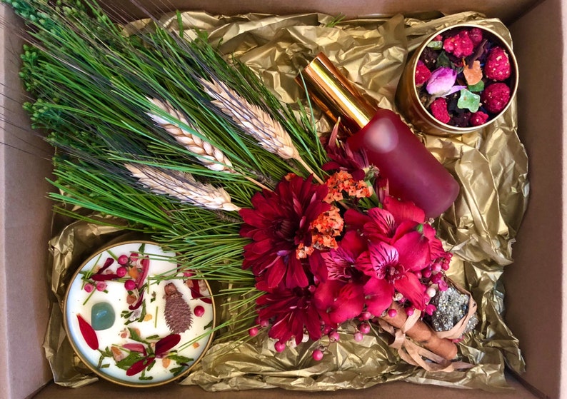 abundance_kit, 
abundance_candle, abundance_ritual_kit, abundance_intention_setting, abundance_gift_box