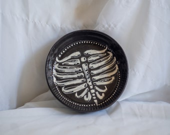 Heart rib wide handmade stoneware ceramic dish with handpainted ribs bones detail. Dark goth spooky house decor