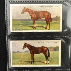 Derby Teilnehmer 1928 Zigarettenkarten von Ogdens 50er Set Ausgestellt in 1928 Geschichte Pferderennen Turf Flat Racing Derby Seltenes Geschenk