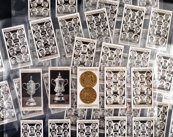C1930 Football ASSOCIATION CUP WINNERS Set of 50x Original Cigarette / Tobacco  Cards - by Players