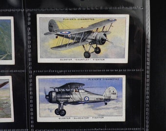 Aviones de la Royal Air Force Cigarette Cards de John Player Set de 50 emitidos en la historia de 1938 volando aviones de la RAF raro regalo