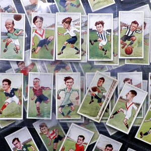 Caricatures de football par RIP Cigarette Cards par John Player Set of 50 Publié en 1926 Histoire Sport Rugby Football Cadeau Cadeau Cadeau Rare