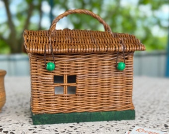 Rustic wicker house recipe box 4x6, House basket, Family recipe card holder, Unique Cooking Gift, Bridal shower gift for mom from daughter