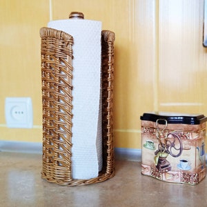 Countertop paper towel holder standing, Rustic paper towel roll holder, Wicker paper towel standing basket, Kitchen storage basket