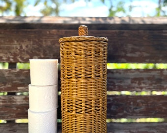 Wicker Toilet Paper Storage Basket with Lid, Farmhouse Bathroom Decor, Spare Roll Holder