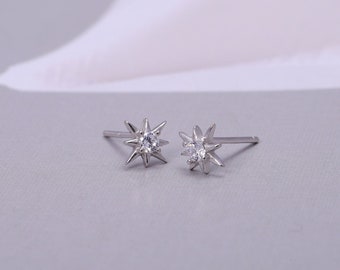 Tiny Star Stud Earrings with CZ Crystals in Gold or Silver, Star Stud Earrings, Crystal Earrings, Statement Earrings,