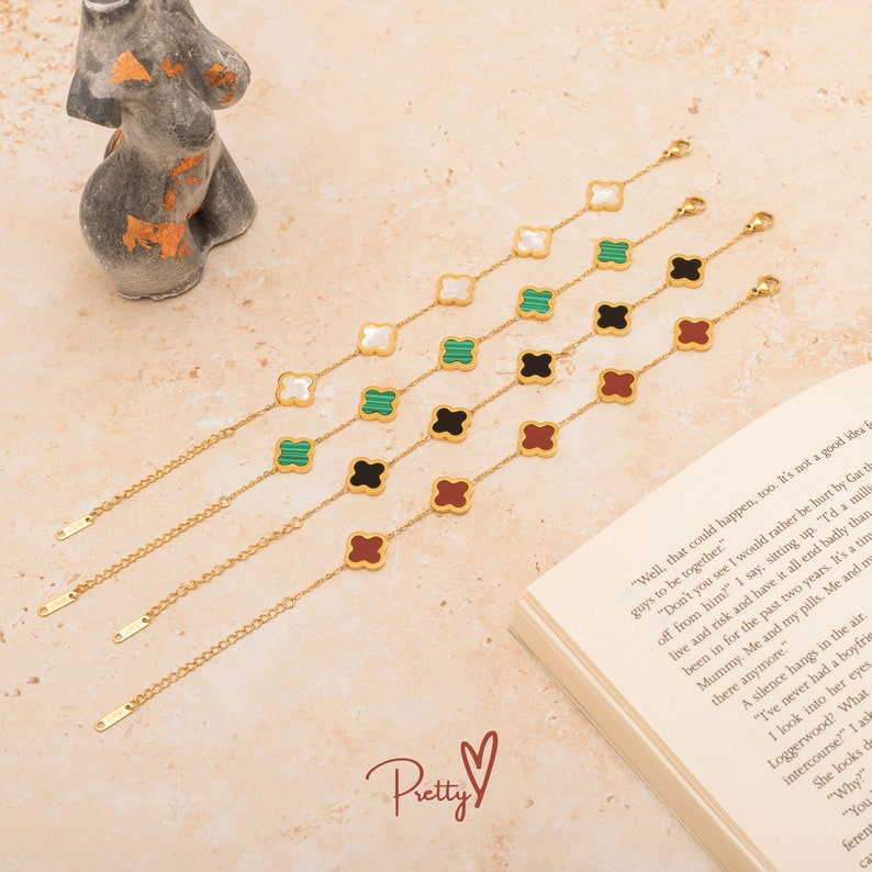 Clover Bracelet, Lucky Pendant, Dainty Bracelet, Women's Jewellery, Minimalist, Gift For Her 
