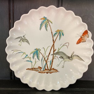 Antique Raised Fluted Cake or Cheese Plate by Copeland Spode , England
