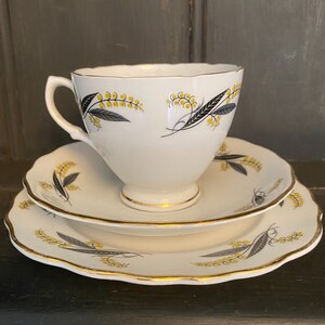 Vintage Bone China Tea Set for 6 by Royal Vale, Ridgway Potteries
