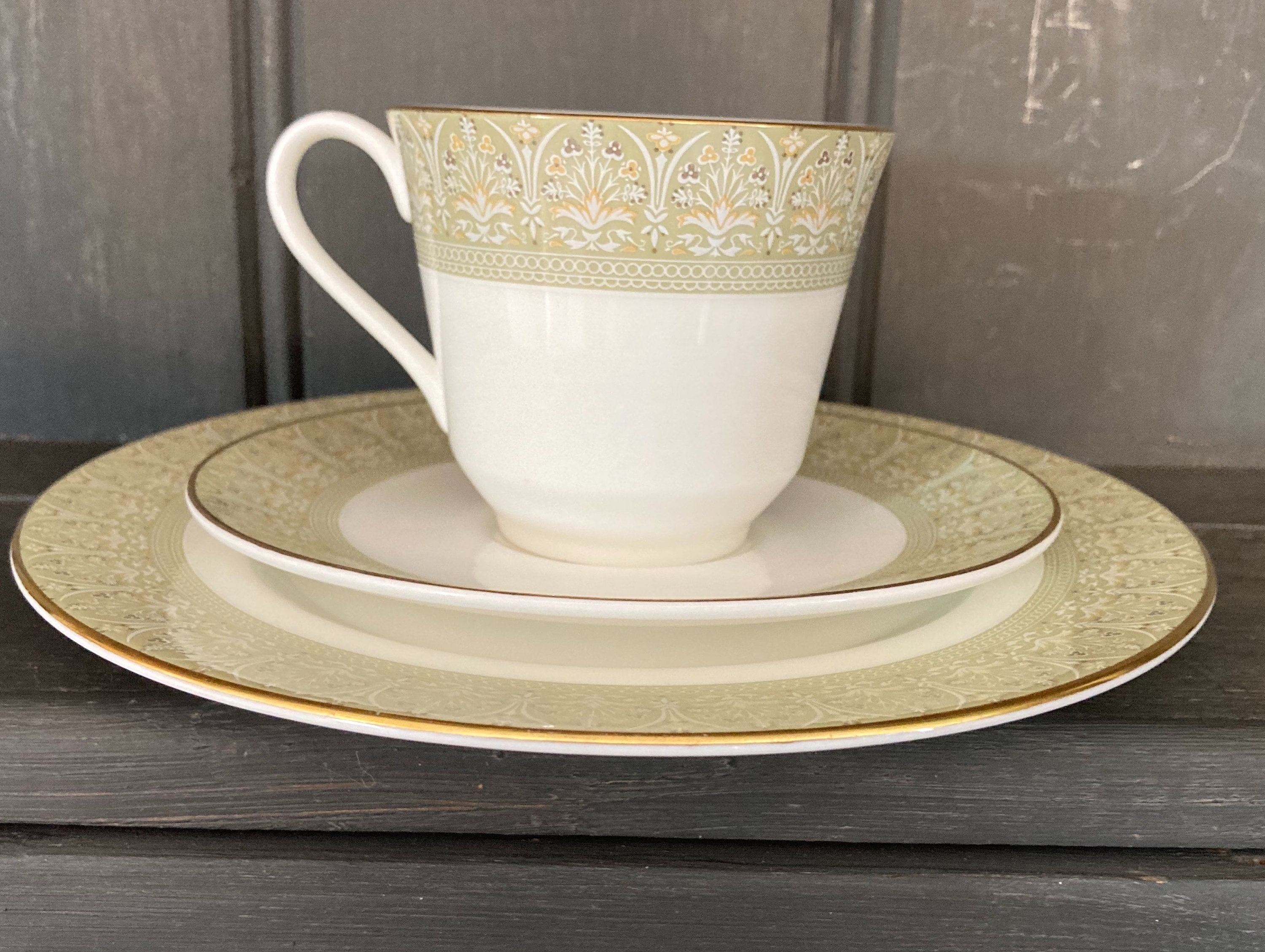 Vintage Royal Doulton Tea Trio in Sonnet Pattern