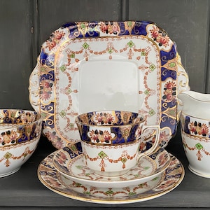 イギリス　アンティーク　IMARI イマリ　花柄陶磁器プレート 6枚セット イギリス アンティーク イマリ IMARI 花型プレート4枚セット