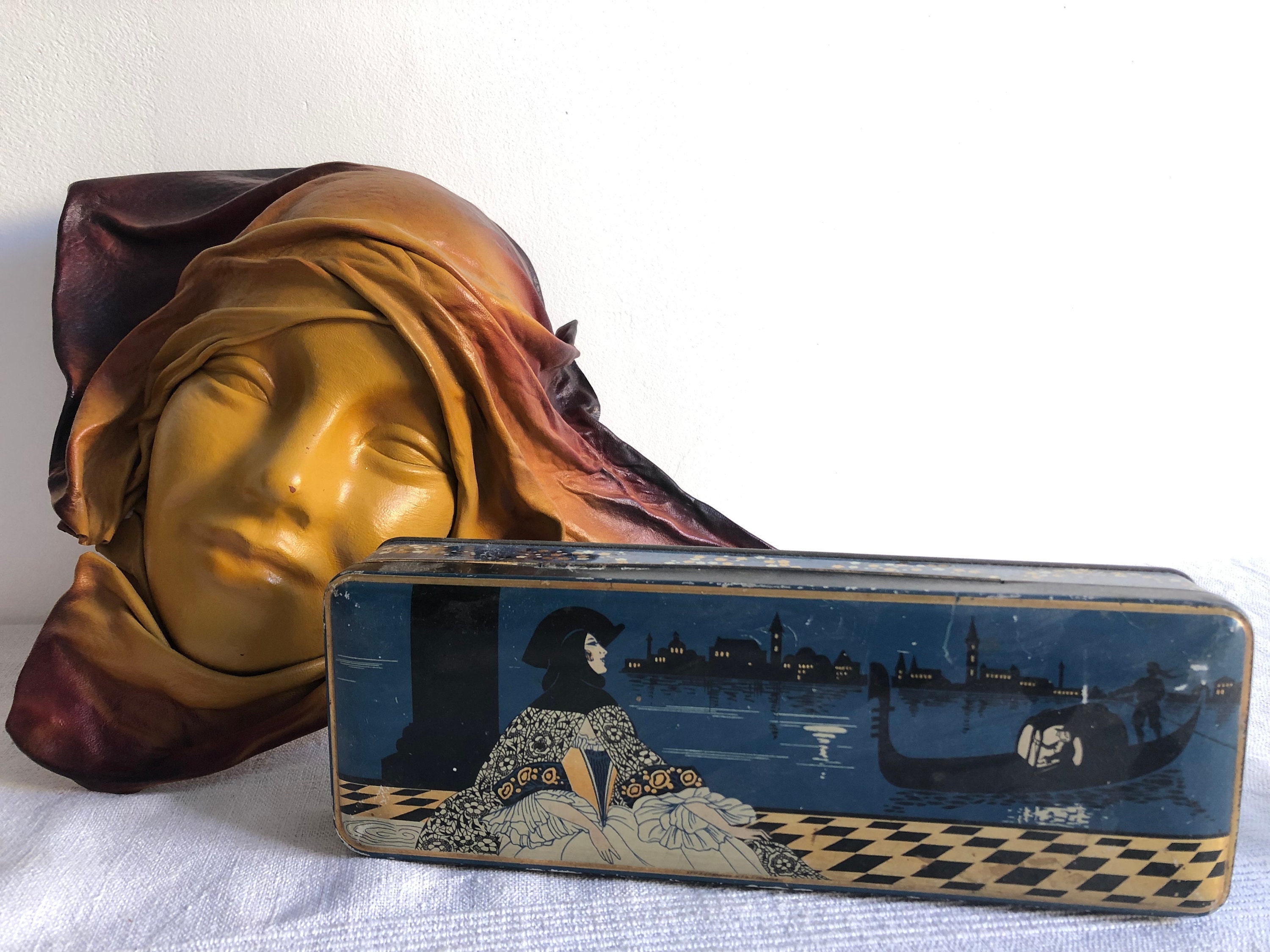 Boite en Fer Blanc Lithographiée Carnaval de Venise