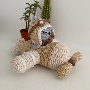 Avión de juguete amigurumi de crochet