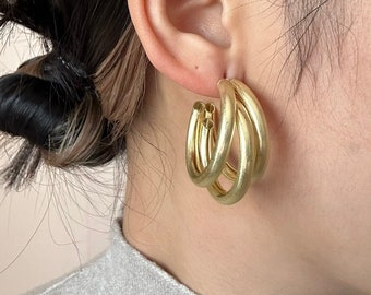 Classic and Chic Huggie Gold Hoop Earrings for Her - Everyday Essential