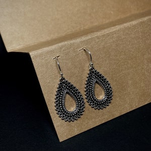 Boucles d&#39;oreilles indiennes, Boucles d&#39;oreilles bijoux indiens, Boucles d&#39;oreilles en argent, Boucles d&#39;oreilles Dangle, Boucles d&#39;oreilles Boho, Boucles d&#39;oreilles faites à la main, Boucles d&#39;oreilles uniques, Cadeau pour elle