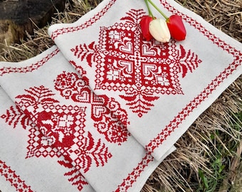 Embroidered table runner cotton Ukrainian modern embroidery cross stitch table runner Embroidered tablecloth 36*17 inch Traditional ornament