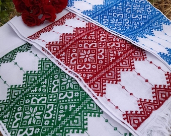 Three small hand-embroidered rushnyks / Set of three rushnyks / Ceremonial rushnyk / Rushnik towel / Wedding rushnyk / 53*8 / Table runner